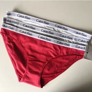NWT Calvin Klein 3pc Bikini Panty Set